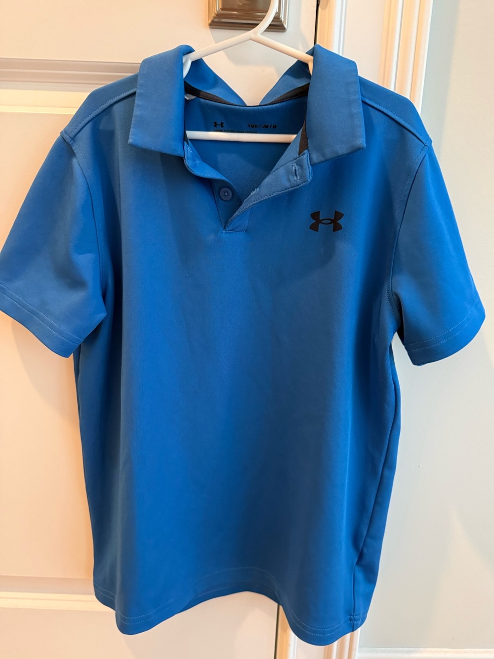 Under Armour Boys Blue Athletic Golf Shirt